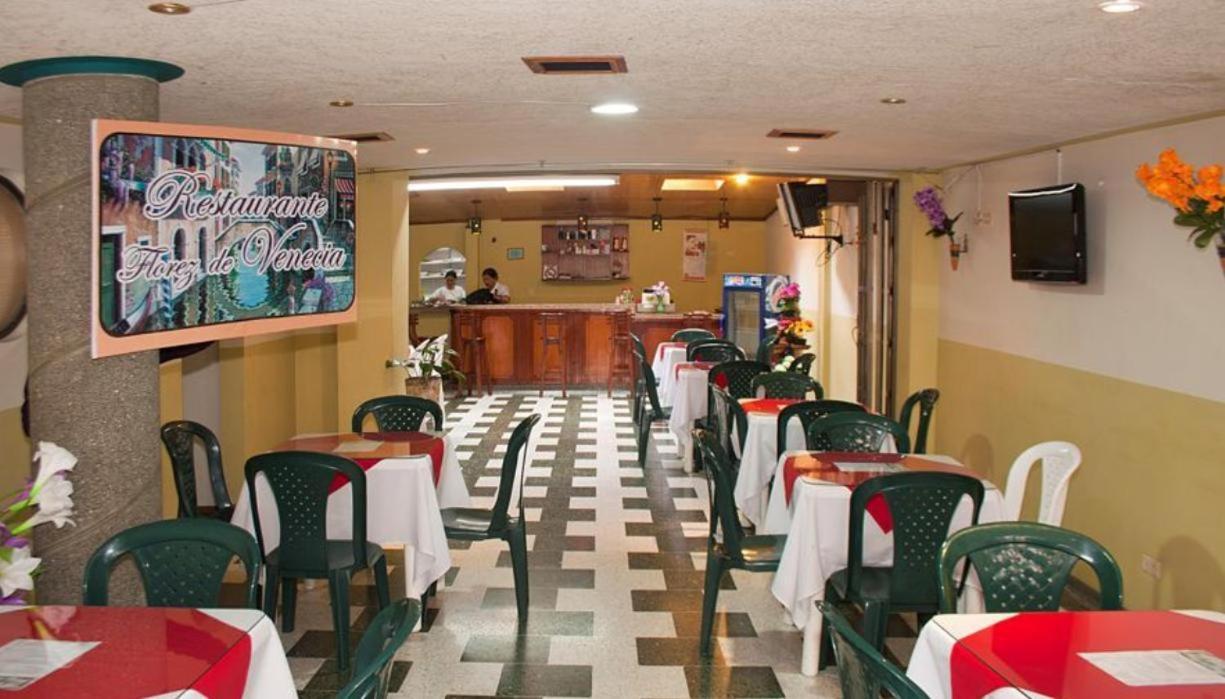 Hotel Venecia Confort Pasto Exterior photo