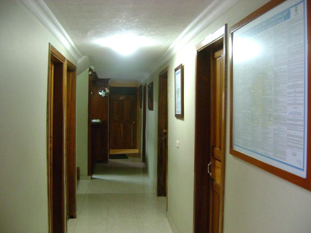 Hotel Venecia Confort Pasto Exterior photo