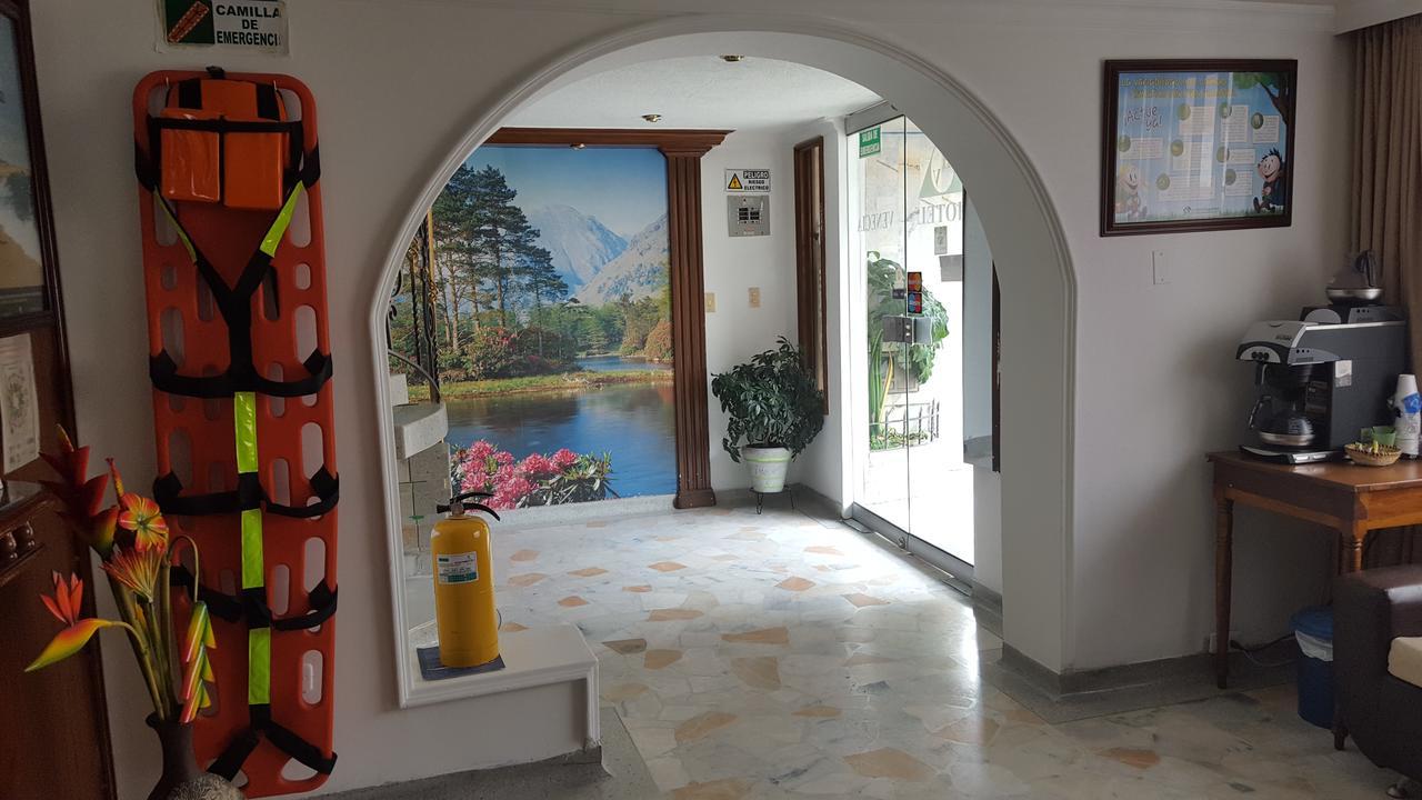Hotel Venecia Confort Pasto Exterior photo