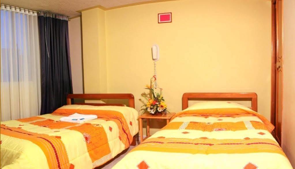Hotel Venecia Confort Pasto Exterior photo